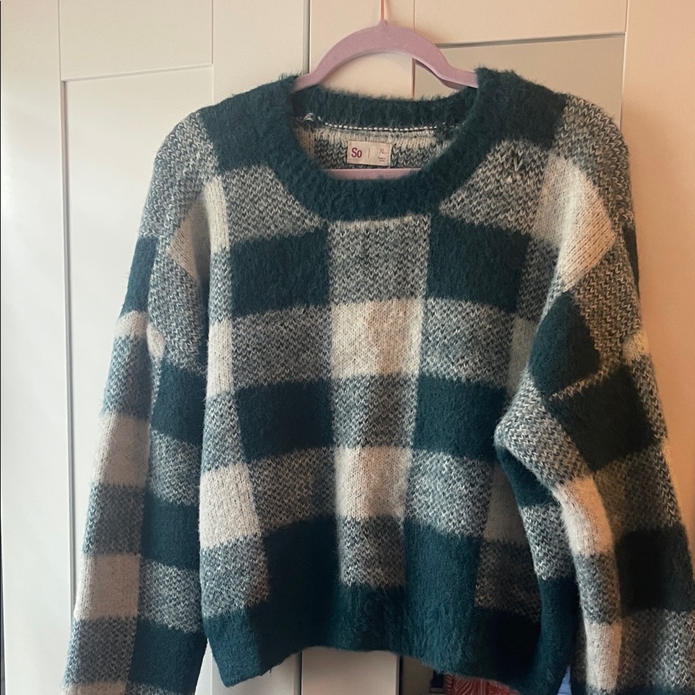 SO Women's Dark Green and Cream Plaid Sweater